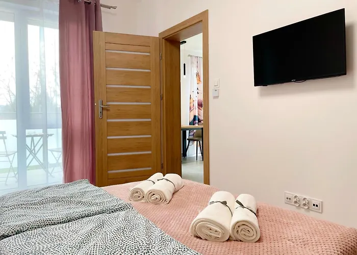 Premium - Red Rose - Self Check-in Lägenhet